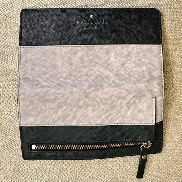 Kate Spade Black & Tan Color Block Wallet - Picture 4 of 8
